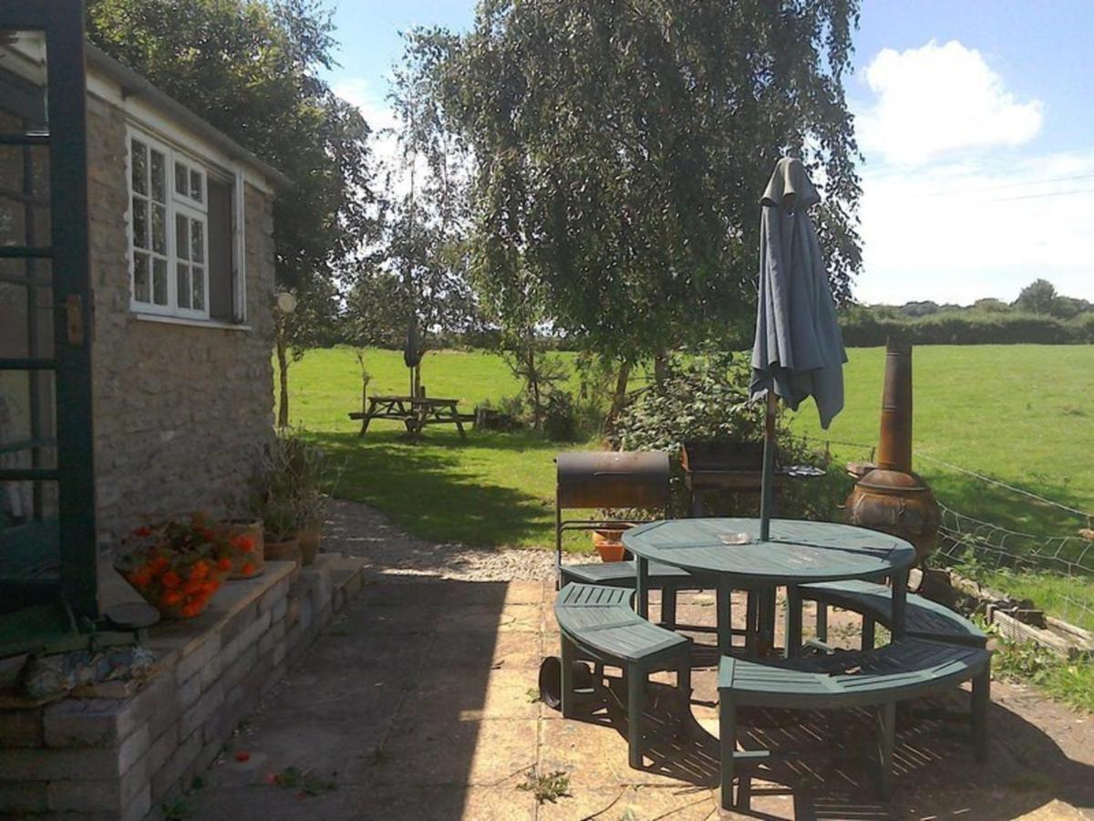 Remarkable 3 Bed Cottage In Bath Woolverton Buitenkant foto