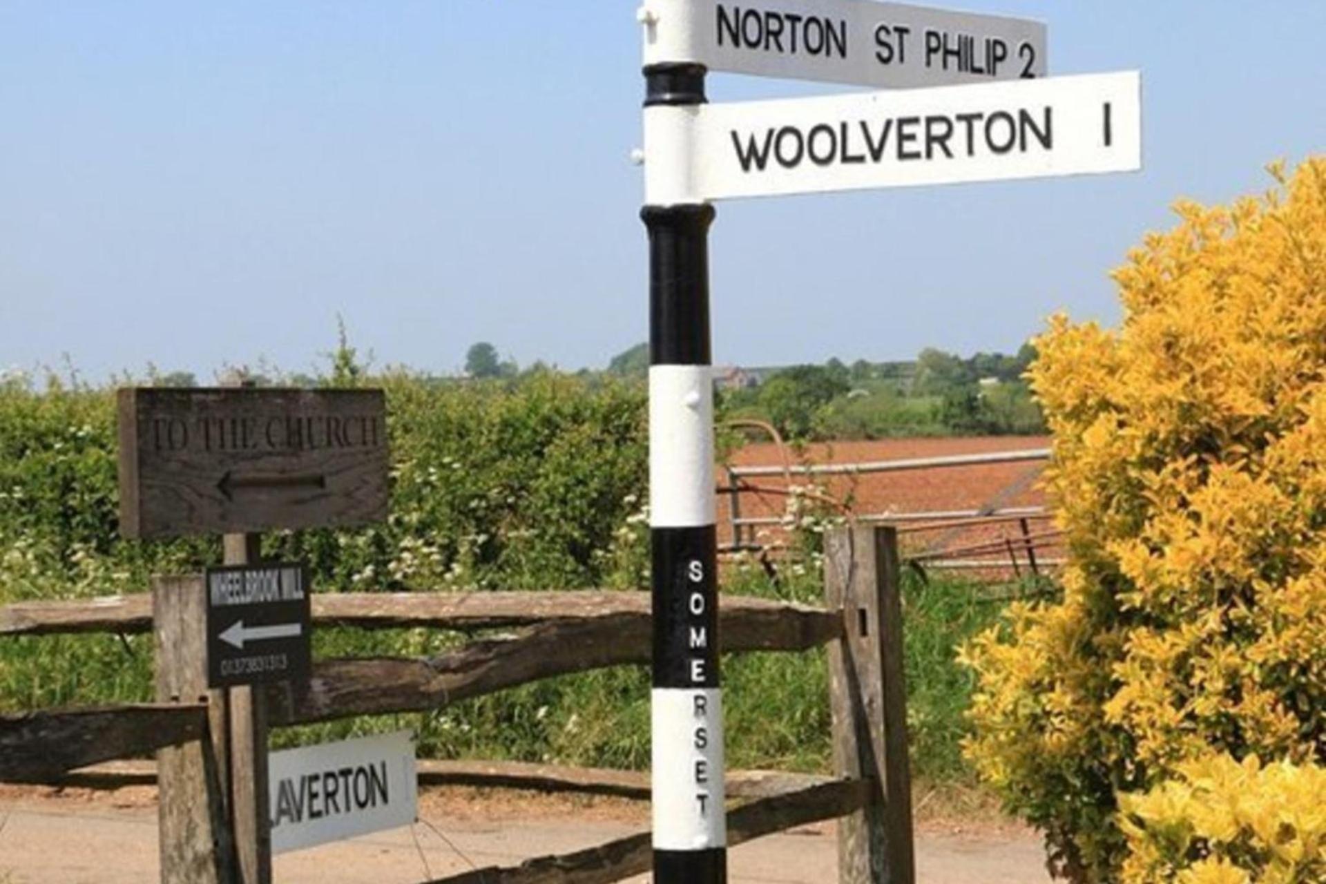 Remarkable 3 Bed Cottage In Bath Woolverton Buitenkant foto